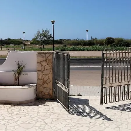 Apartment Dei Gigli Pescoluse Marina Di Pescoluse